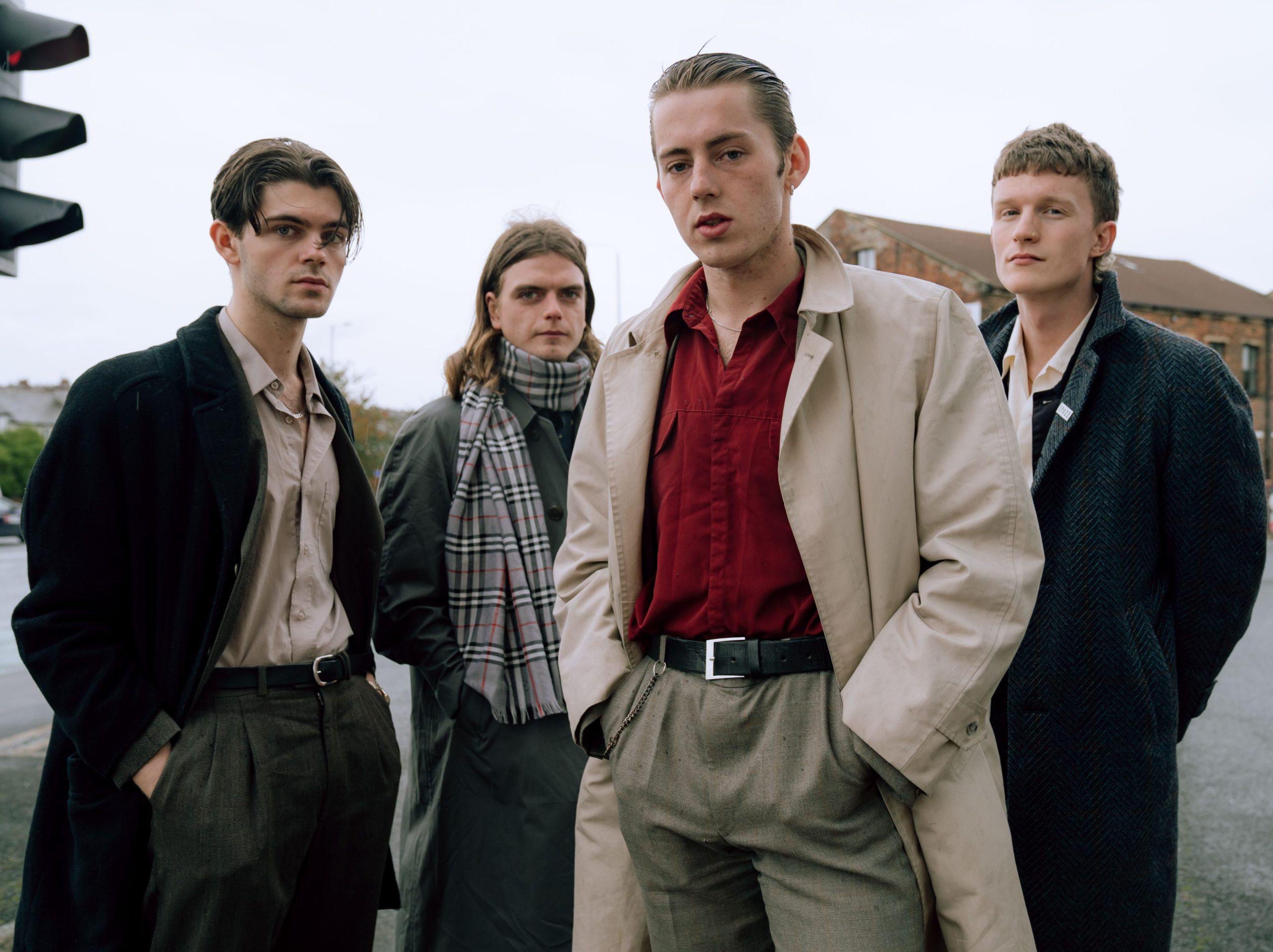 LISTEN: LUMER Riffs Shades of The Clash & Arctic Monkeys On “Another Day at the Zoo”