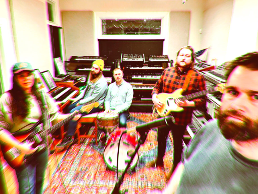 VIDEO PREMIERE: Pinguin Mofex Unveil “Glamorous” Take On Kate Bush’s Classic Video “Wuthering Heights”