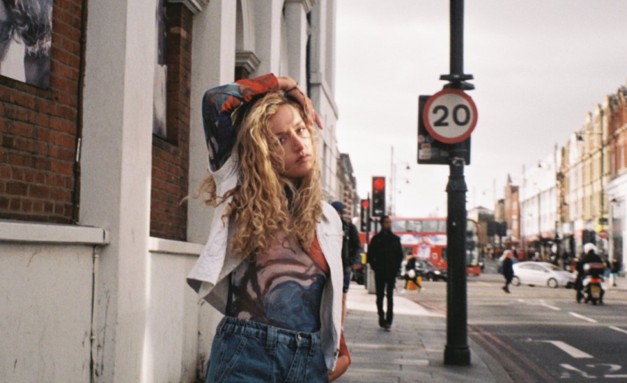 LISTEN: Gracie Convert Drops Modern Jazzy/Pop/Soul Flair On “Stay”