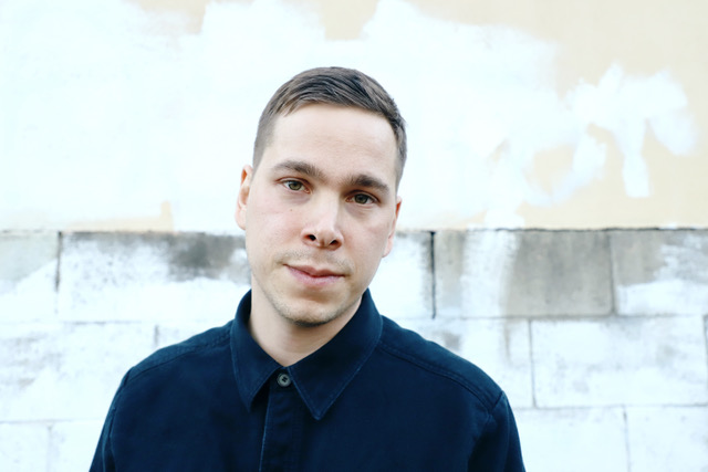 ALBUM PREMIERE: Noah C. Lekas Adds Rock and Roll Edge to Vinyl Spoken-word EP ‘Sounds from the Shadow Factory’