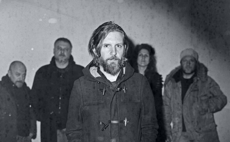 ALBUM PREMIERE: The Black Heart Procession’s Tobias Nathaniel Steps Out with Post-Punk Rocker ‘The Red Step’