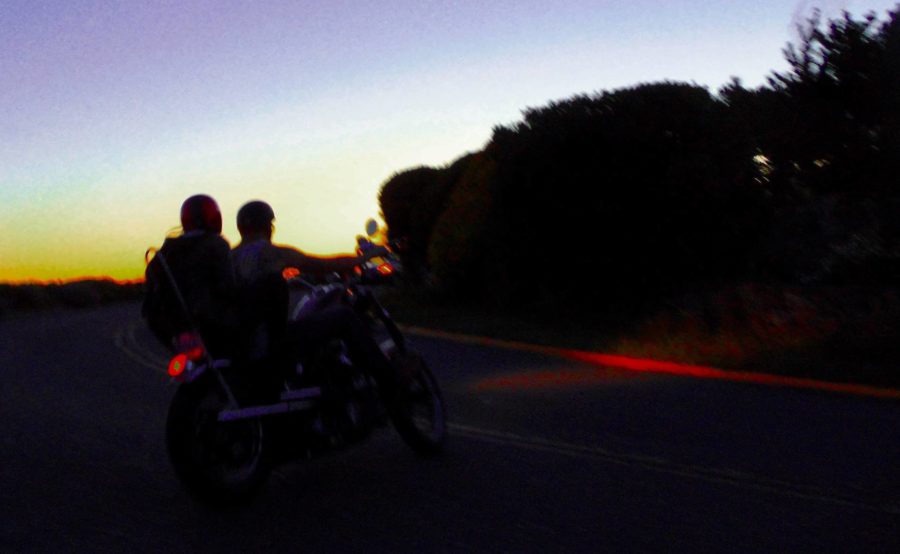 LISTEN: Valie. Dives Into Glitchy Electronica & French Spoken “Art”