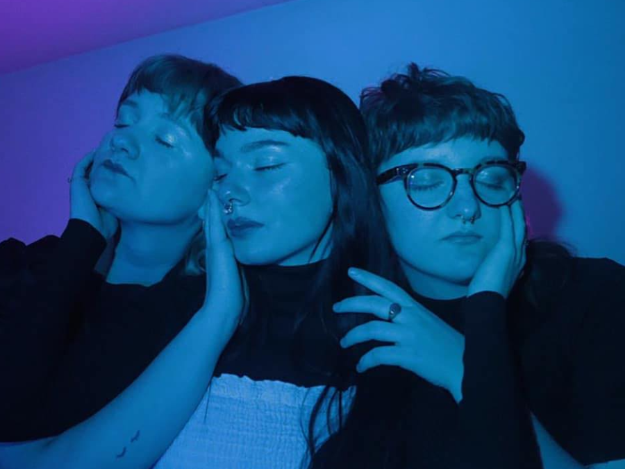 LISTEN: Virgo Rising Creates Slow Burning Magnetism On “Molly Ringwald Dances in the Front Row”