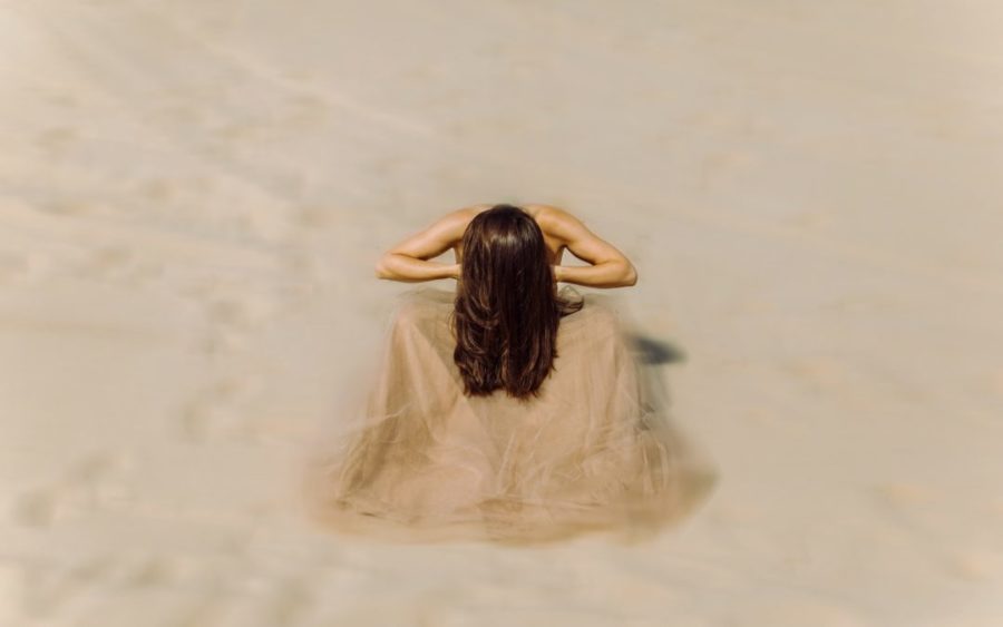 SONG PREMIERE: Georigan Folk Artist Nainnoh Presents Surreal Psych Folk on “Colors”