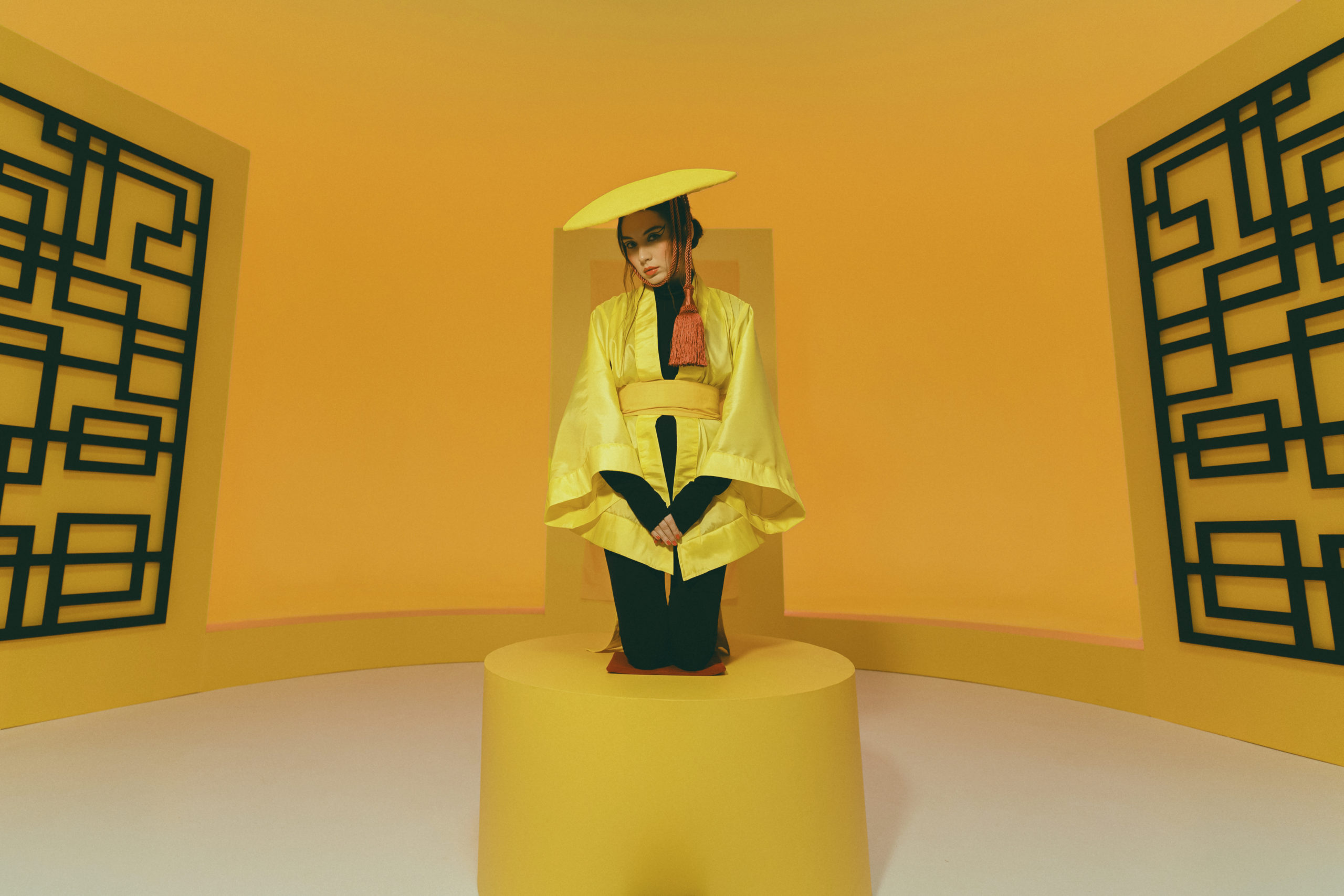  LISTEN: Jaguar Jonze Drops Big Boisterous Vocals On Anthemic “Curled In”