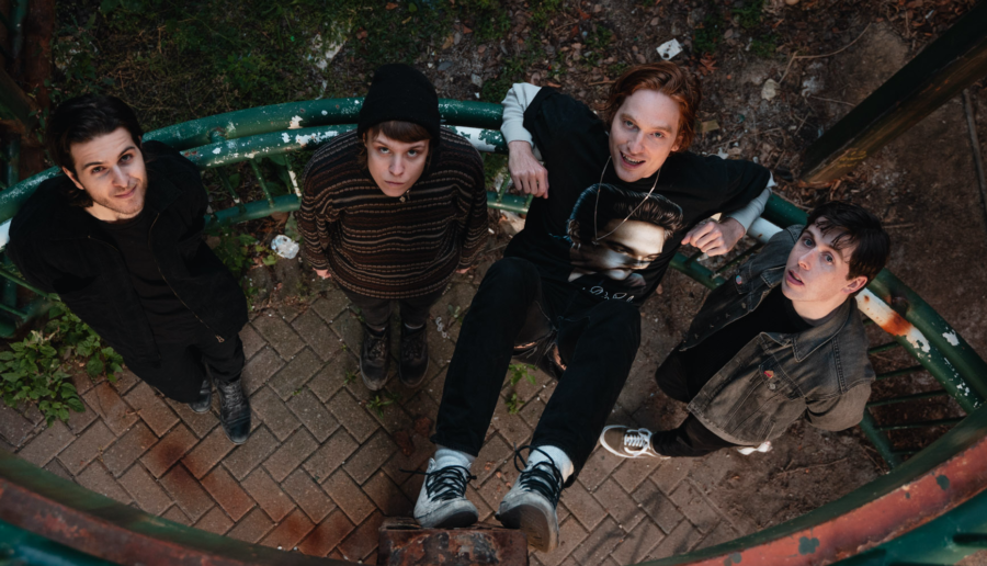 LISTEN: The Effens Mix Up Its Rock Vocabulary on Oceanic “Things You Can’t Take Back”