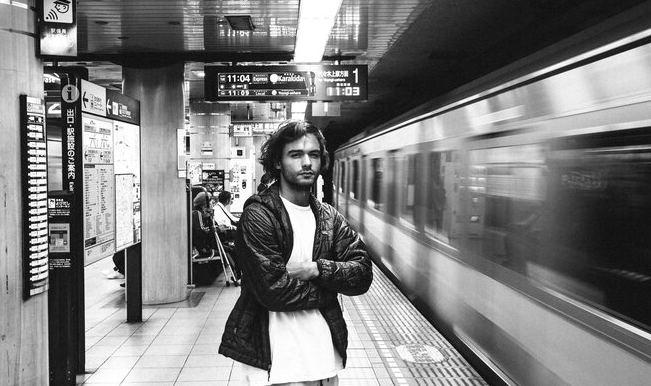 LISTEN: stefan Drops Slinky Genre Blender “I Cant’ Sleep”