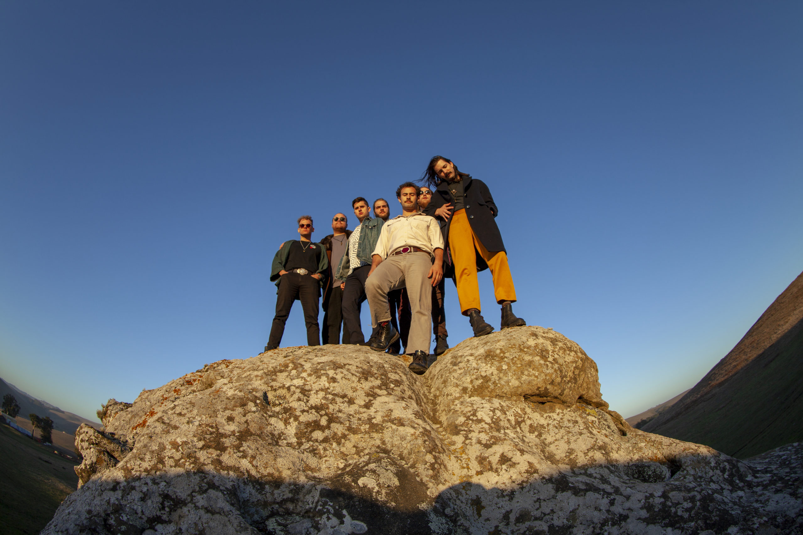 Evolfo Announce Sophomore Full Length ‘Site Out of Mind’ – Shares “Strange Lights”