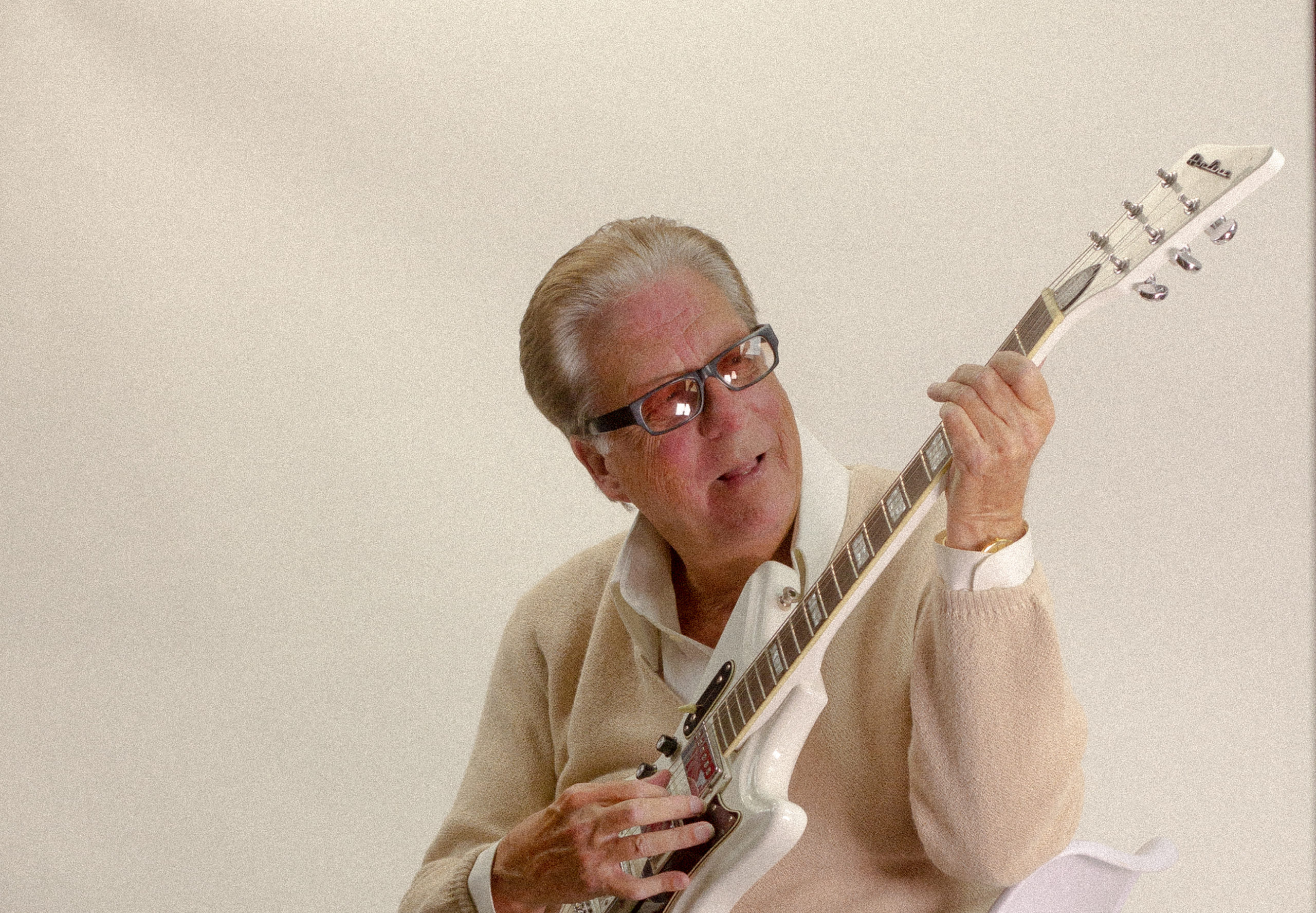 SONG PREMIERE: James “Jimmy Soul” Holvay Recalls the Glory Days of Windy City Soul with “Working On It”