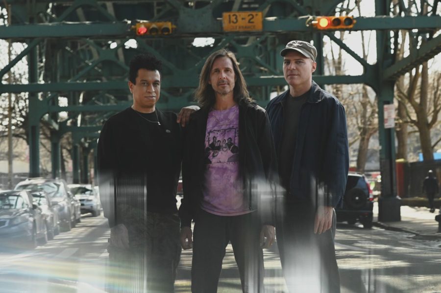 LISTEN: Quicksand Retains Its Poignant & Crushing Sound On “Inversion”