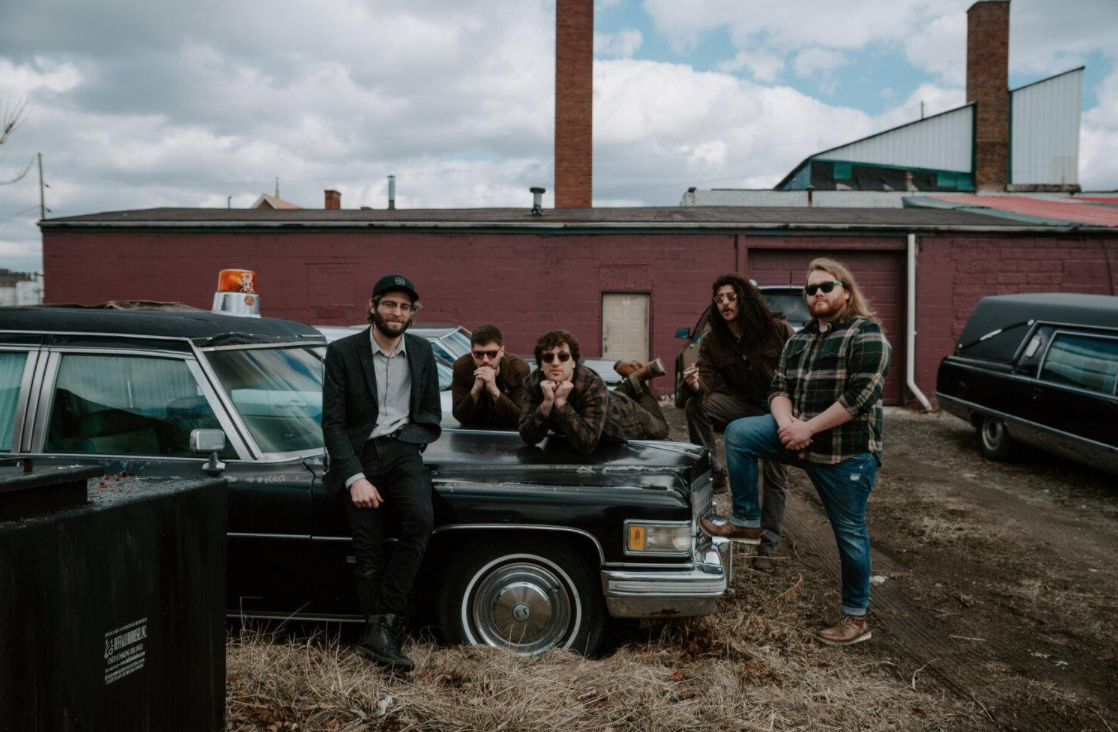 ALBUM PREMIERE: Fuzz Aldrin Lift Off with Hard Rocking Debut EP ‘Peach Fuzz’