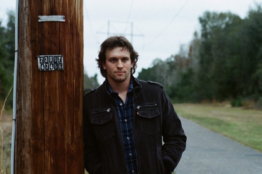 VIDEO PREMIERE: Leon Majcen Pays Tribute To John Prine Via Warm & Candid “World Gone By”