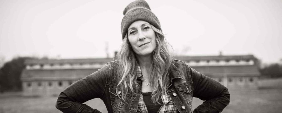 Amy Speace Bends Texture & Color On Revealing ‘There Used to Be Horses Here’ (ALBUM REVIEW)