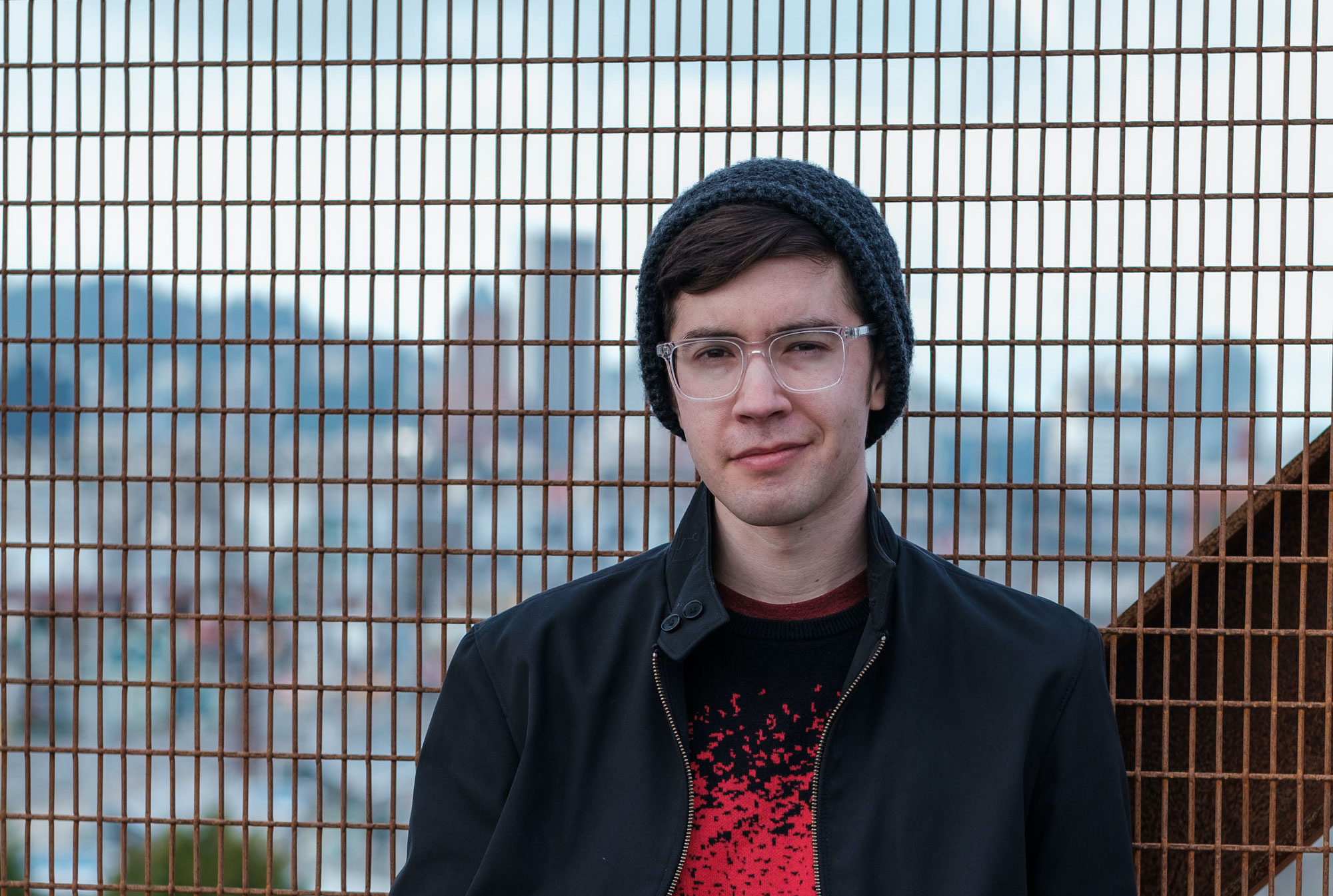 SONG PREMIERE: Radiolarian Draws Inspiration from Sci-Fi with Dark and Synthy Indie Rocker “Posthumanism”