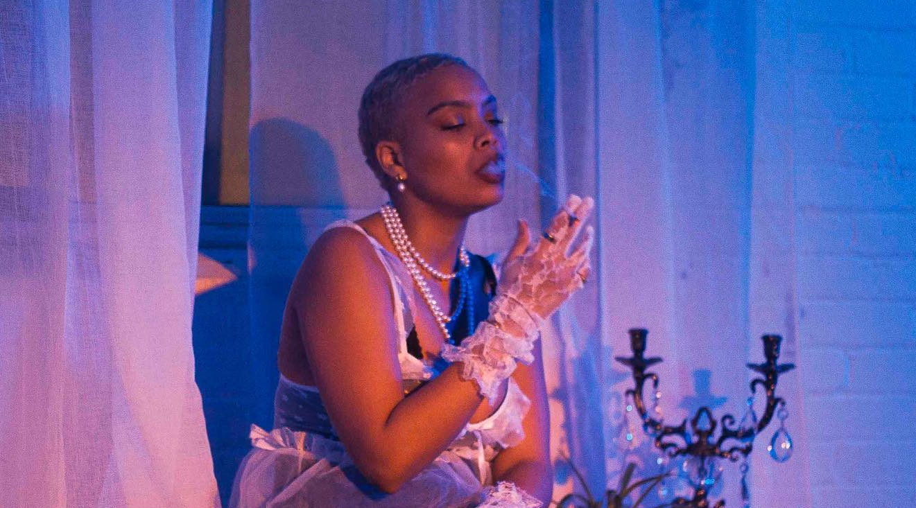 LISTEN: On ‘Rainy Days,” Mighloe Creates Soulful & Sensual R&B Grooves