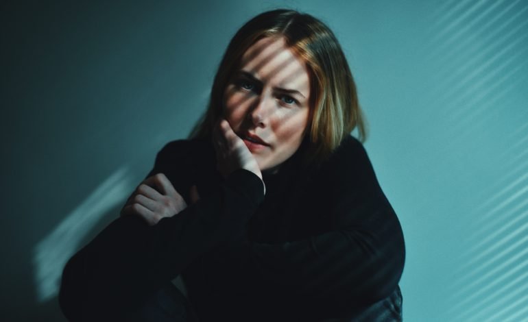 LISTEN: Tuvaband Sails Through Evocative Vocal Range On “Fully Mature Things”