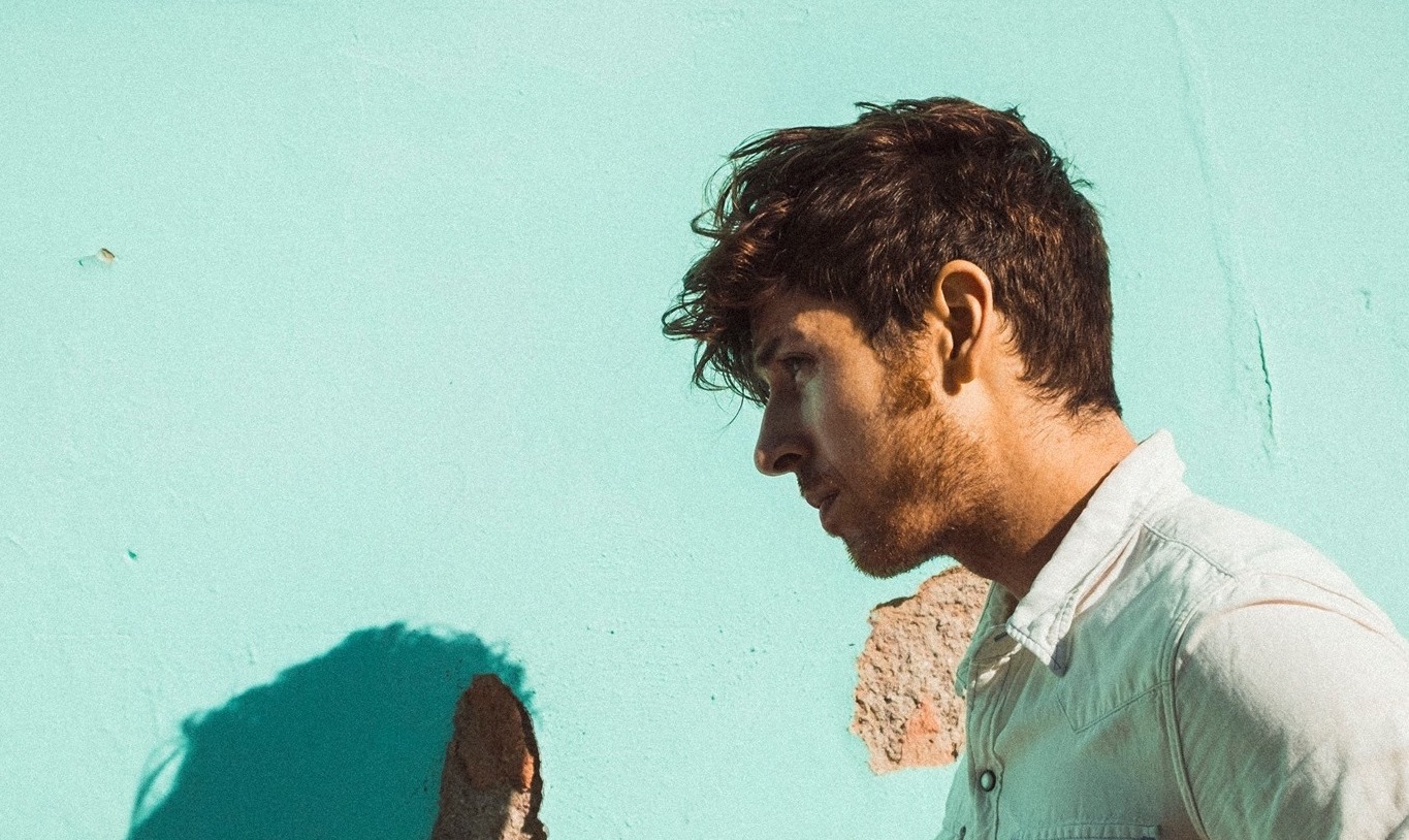 Brett Newski Talks New Book ‘It’s Hard to Be a Person’, Navigating Anxiety and More (INTERVIEW)