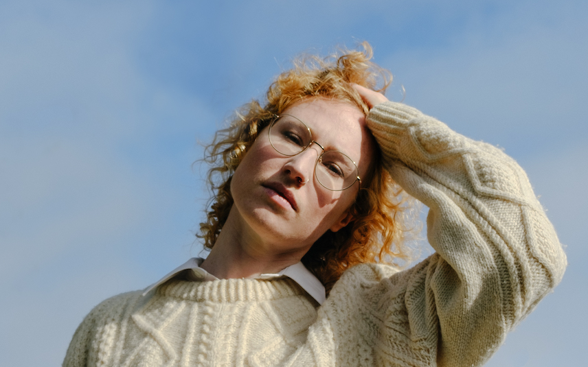 LISTEN: Kelly McMichael Proves Punchy & Poetic On “I Missed Out On Everything”