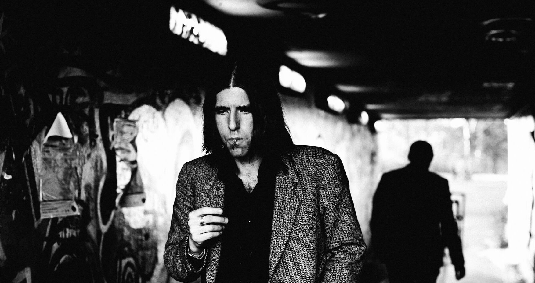 LISTEN: John Murry Drops Eclectic Poetic Grace On “I Refuse To Believe (You Could Love Me)”