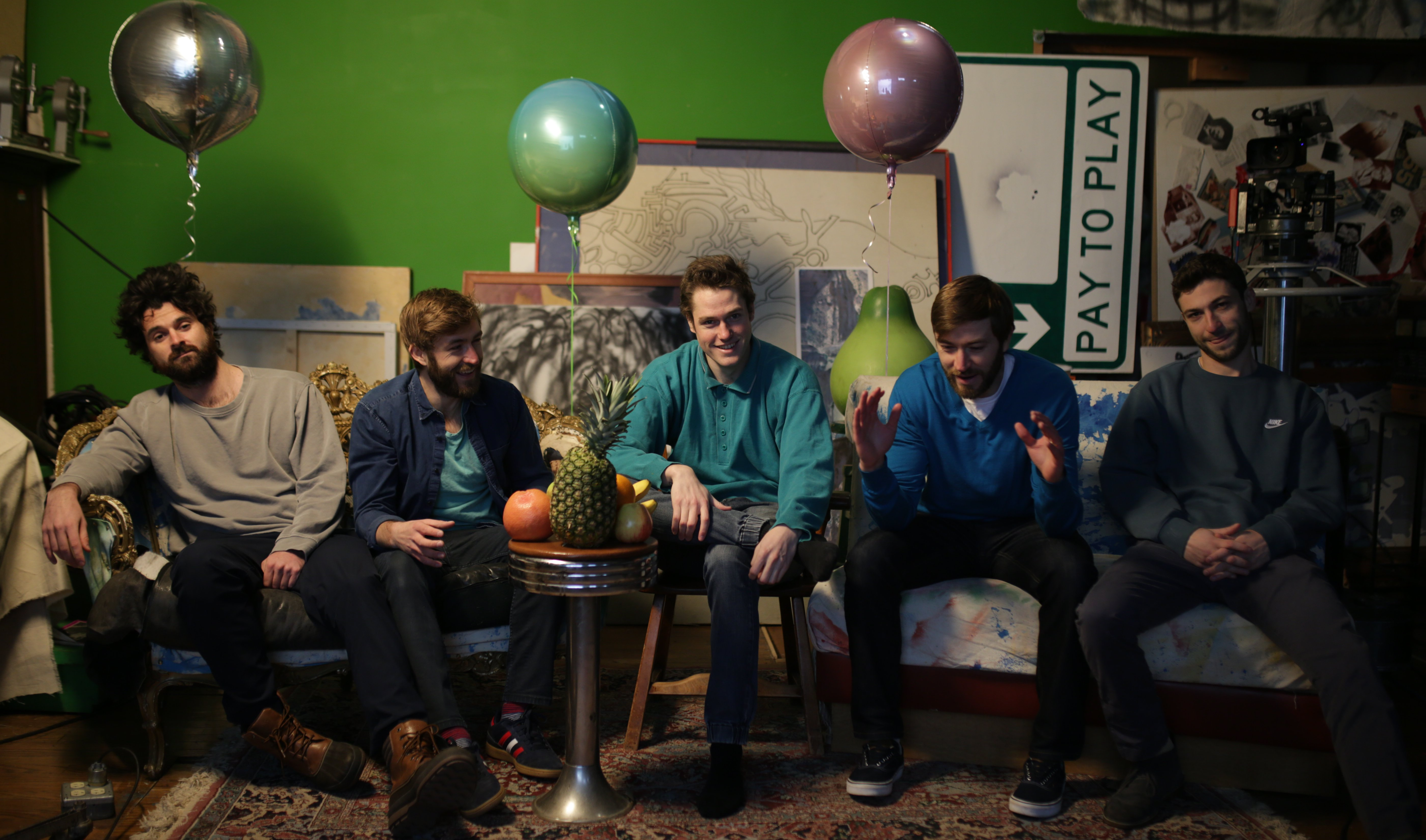 LISTEN: The Foons Display Experimental Ethos On Vibrant “Traveling”