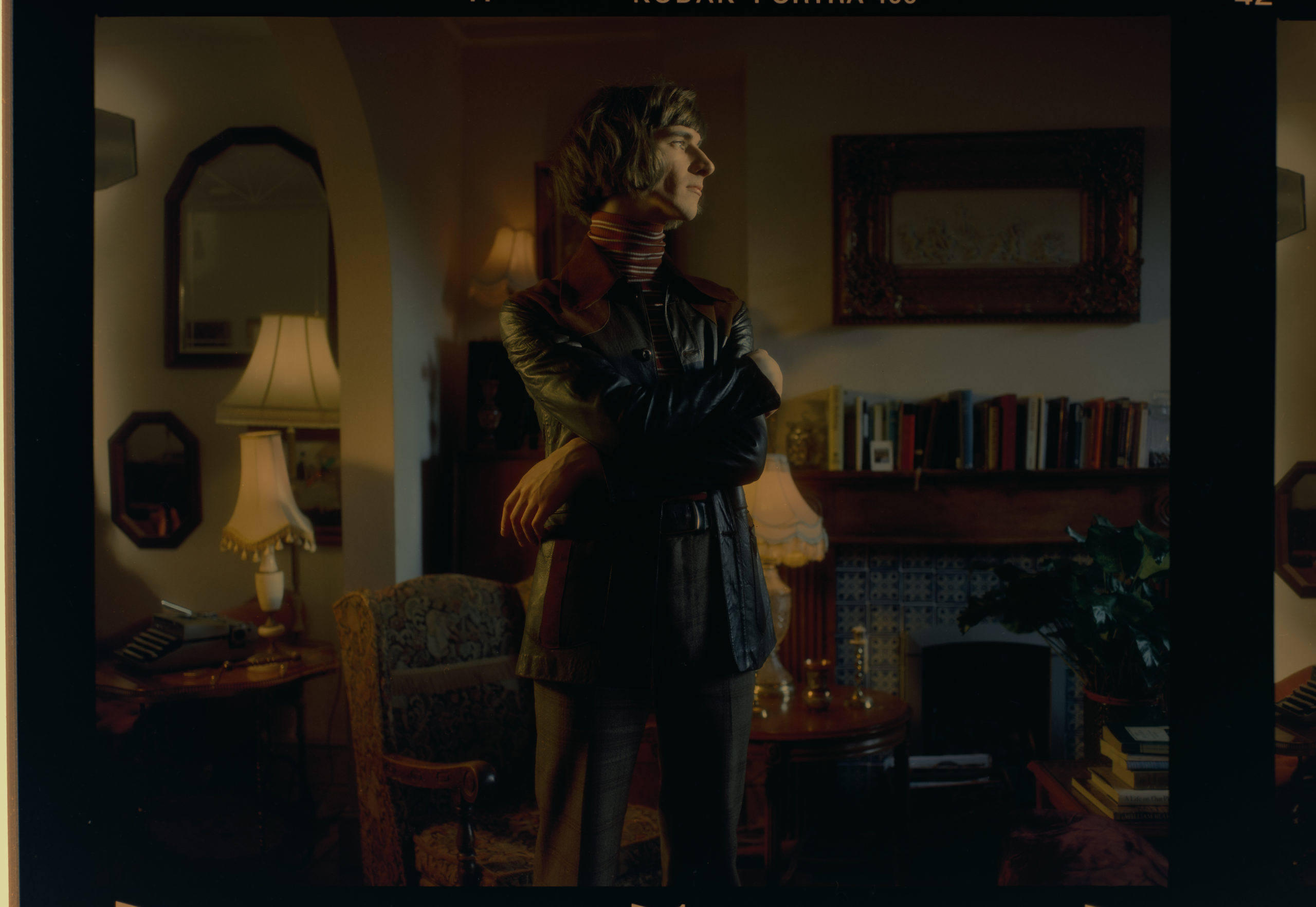 LISTEN: Jiminil Offers Enthralling New Americana Voice Via “Spider”