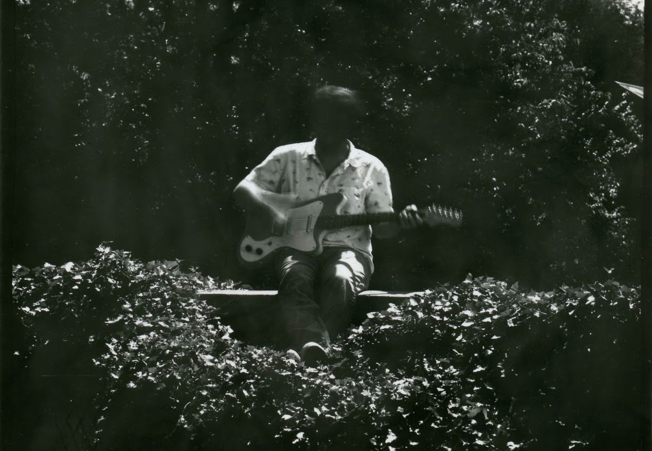 VIDEO PREMIERE: Ethan Larsh Rocks Out Anthemic Power Pop Sound on “The Fight”