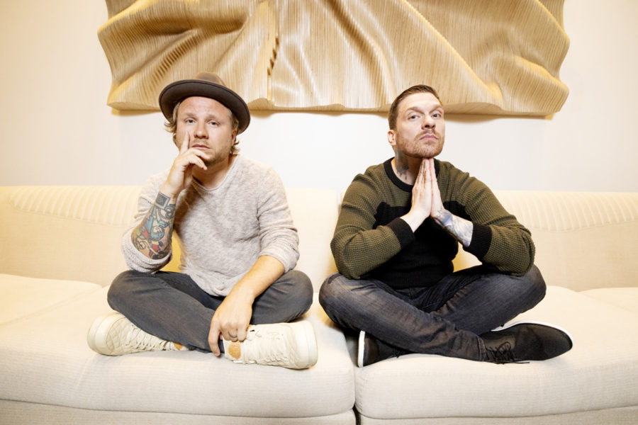 Zach Myers of Shinedown Talks New Duo Project Smith & Myers, Memphis Blues, R.E.M., & Guitars (INTERVIEW)