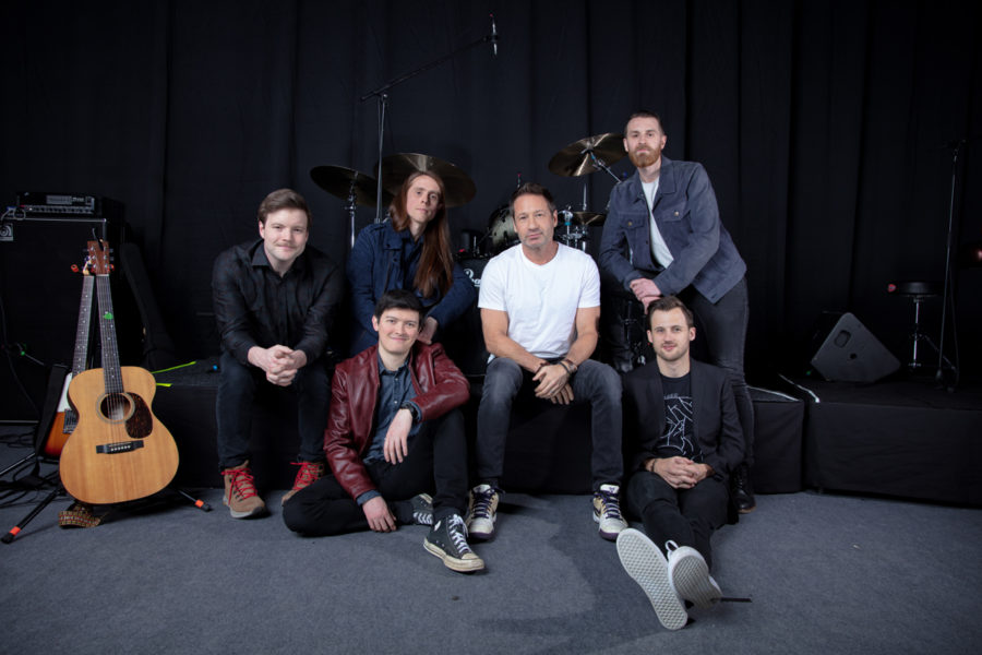 David Duchovny Talks Third Solo LP ‘Gestureland’ & Songwriting Chops (INTERVIEW)