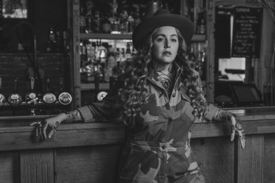 FULL LP PREMIERE: Mikaela Finne Flaunts ’70s Outlaw Style On ‘Time Stands Still’