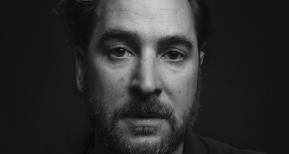 VIDEO PREMIERE Nick Africano Brings it Home with Dreamy Folk Sounds on “Don’t Pass Me By”