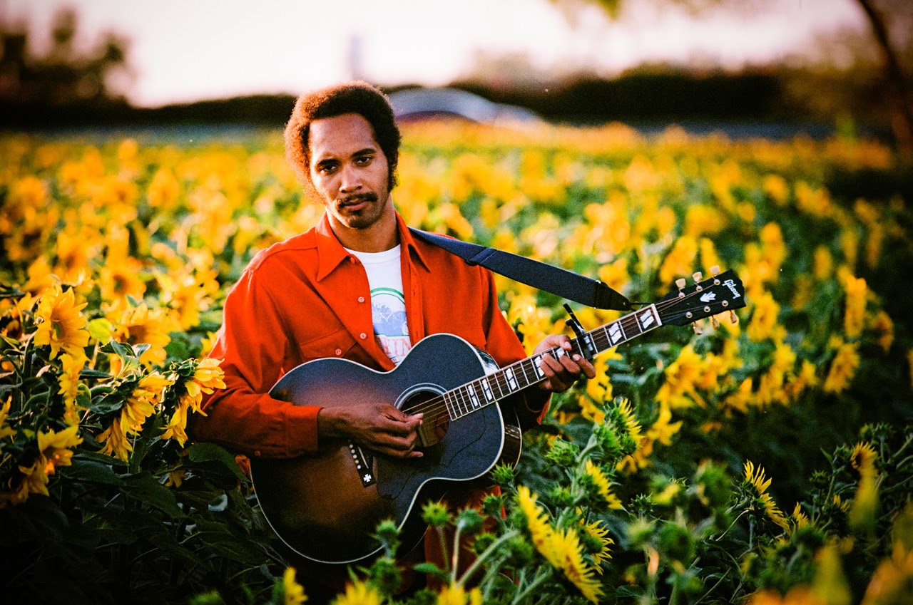 Tré Burt Carves Out Distinct Folk Sound on ‘You, Yeah, You’ (ALBUM REVIEW)