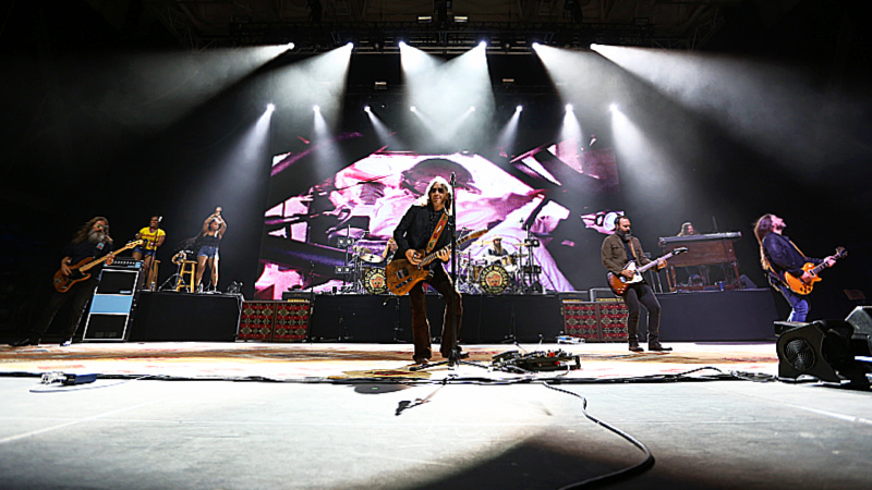 Blackberry Smoke, The Allman Betts Band & The Wild Feathers Rowdy Up Boston On ‘The Spirit Of The South Tour’ (SHOW REVIEW/PHOTOS)