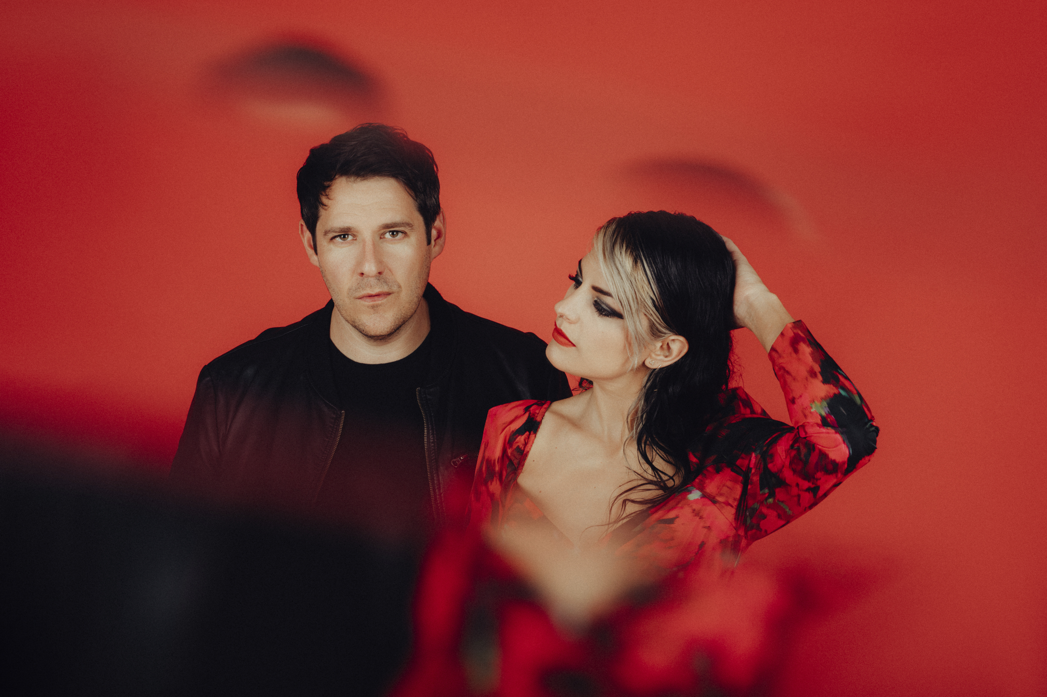 Dear Roughe SONG PREMIERE: Dear Rouge Drop Fascinating Alt-Pop On