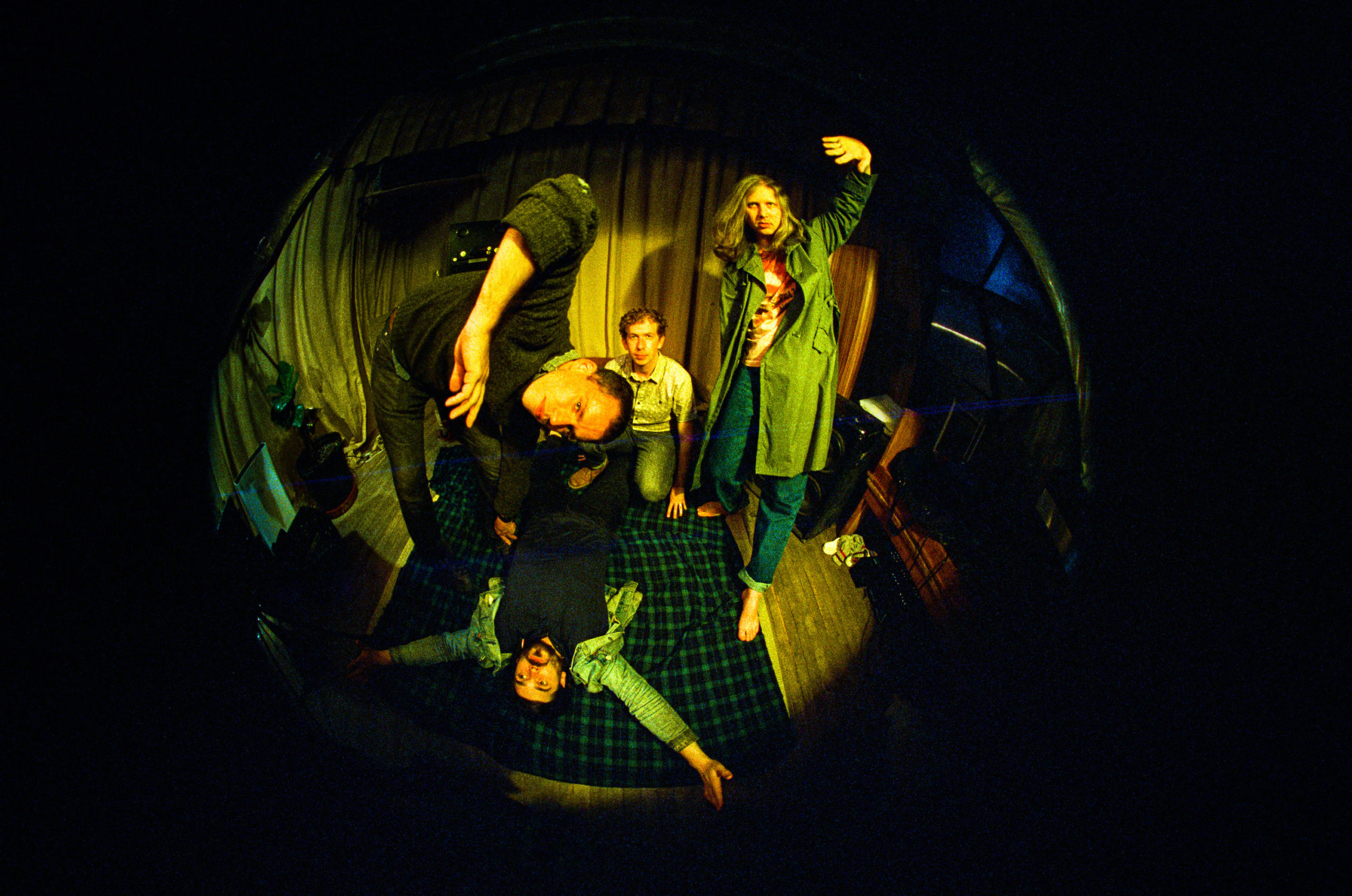 LISTEN: Parquet Courts Share New Single “Black Widow Spider” – Announce 2022 Tour