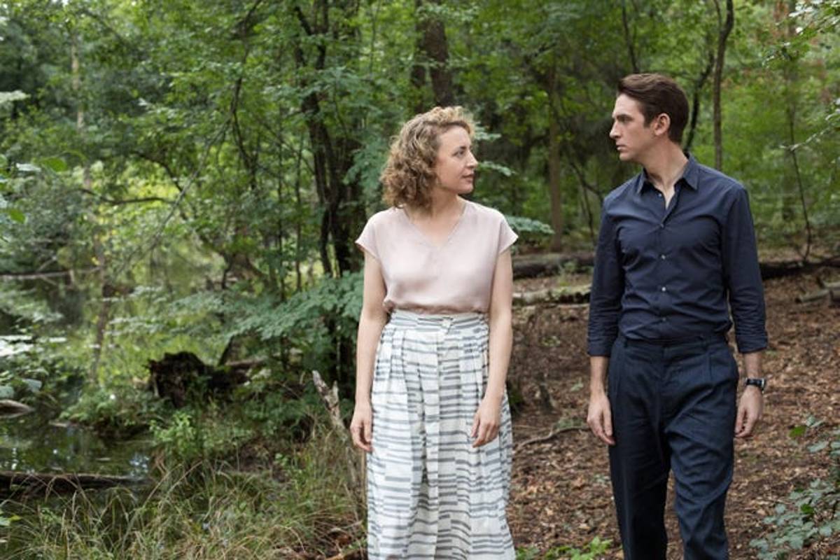 ‘I’m Your Man’ Mixes Romcom Charms With Sci-Fi Substance (FILM REVIEW)