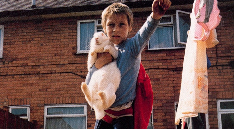 25 Years Ago Today – Fountains of Wayne Released Self Titled Debut LP (Watch “Radiation Vibe” Video)