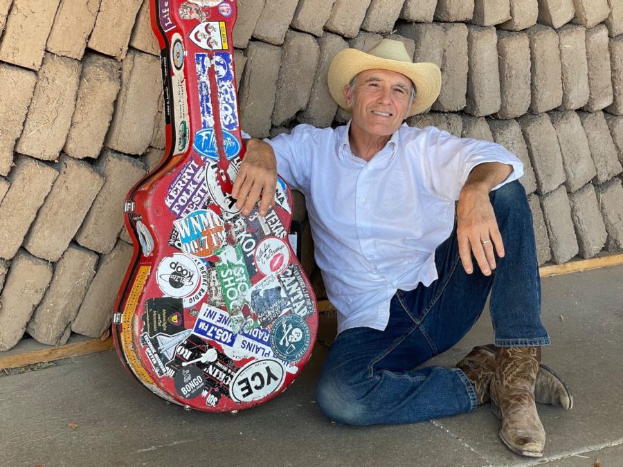 SONG PREMIERE: Dana Cooper Ignites Righteous Singer-Songwriter Flair On “Always Old Friends”