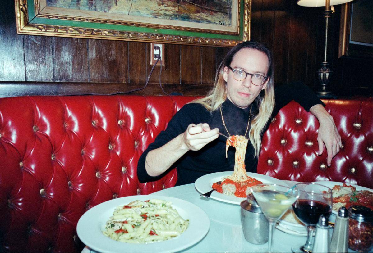 LISTEN: Instrumental Outfit North Americans Release Riveting “Gallup”