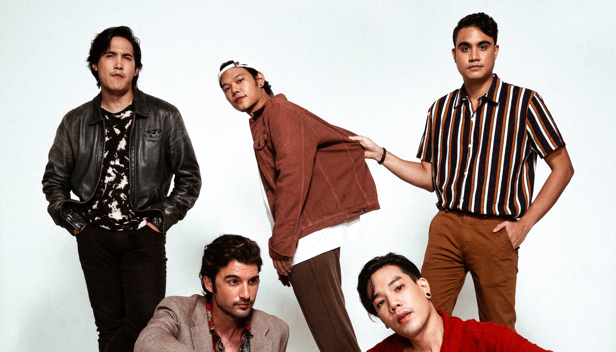 LISTEN: Rosalyn Drops Nostalgic Pop Keyboard Colors Via “The Deja Vu”