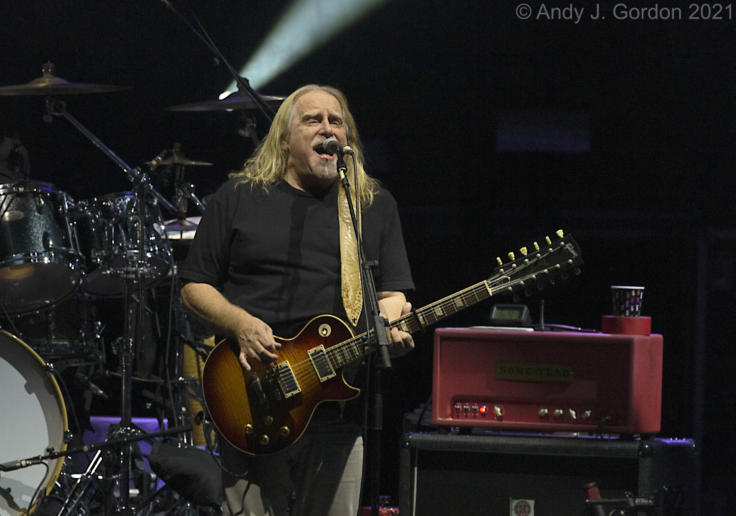Gov’t Mule Picks Up Heavy Load Blues Steam At The Paramount In Huntington, NY (SHOW REVIEW)