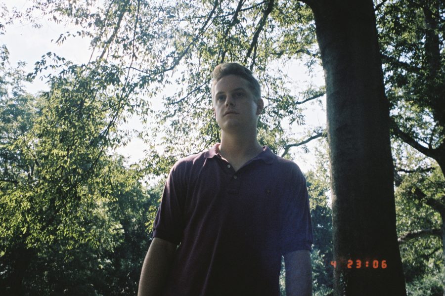 VIDEO PREMIERE: Yot Club Drops Graceful Indie Guitar Winner on “Alive”