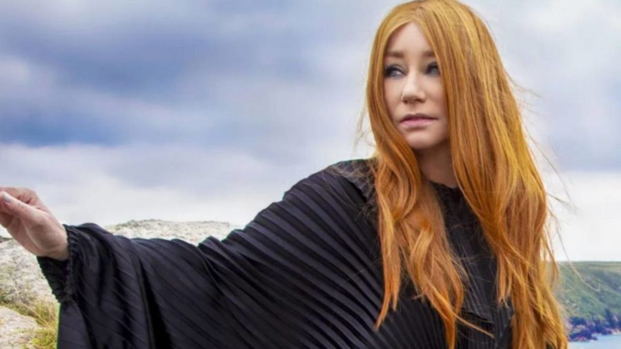 Tori Amos Delivers Lithest Set Of Songs In Decades Via Candid ‘Ocean to Ocean'(ALBUM REVIEW)