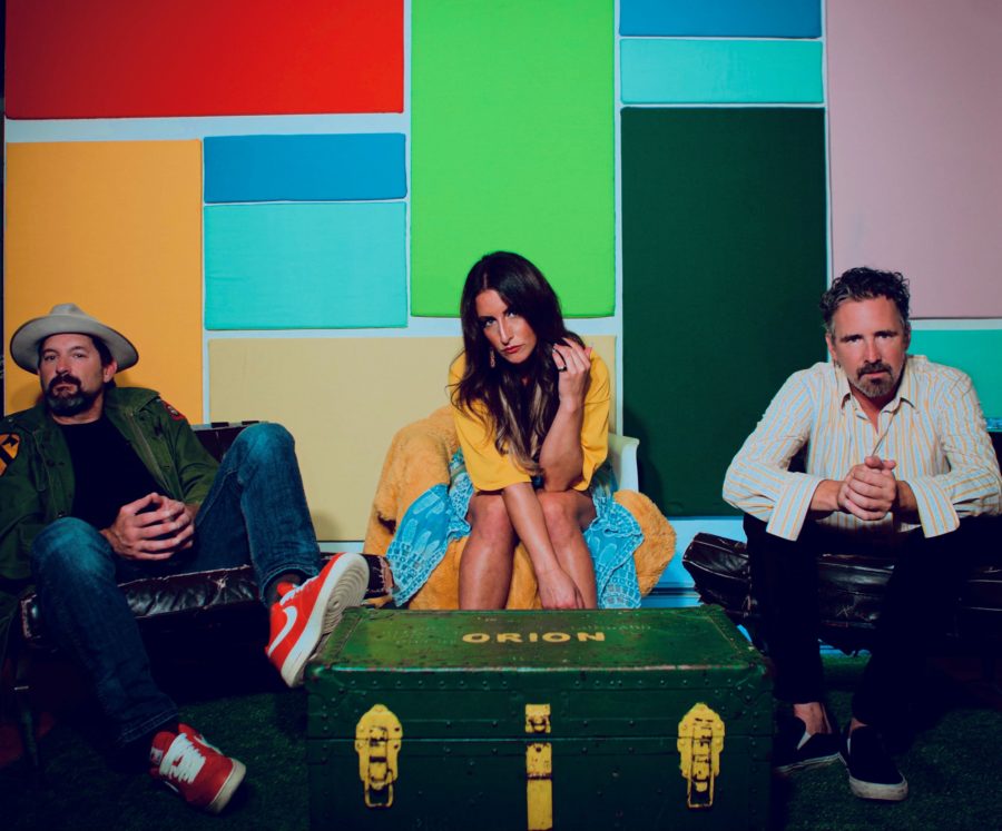 VIDEO/SONG PREMIERE: Love By Numb3rs Mix Eloquence & Twang On “Cant Lie Like This”