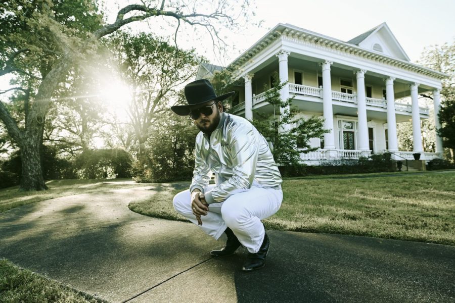 Paul Cauthen Announces New Album ‘Country Coming Down’