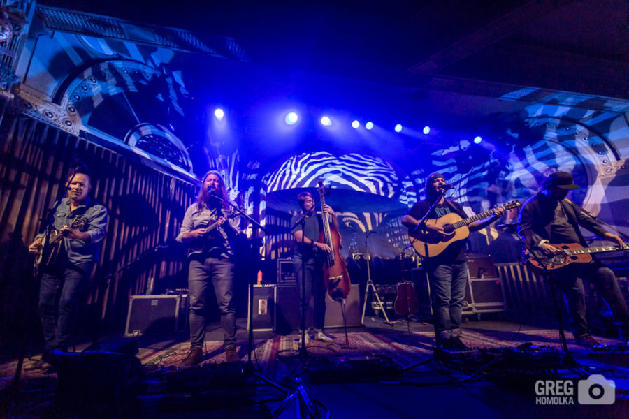 Greensky Bluegrass Welcome Holly Bowling To Portland’s Crystal Ballroom (SHOW REVIEW/PHOTOS)