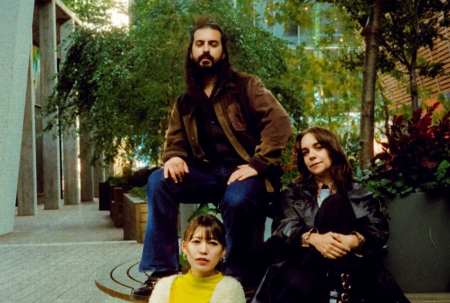 LISTEN: Dropper Delivers New-Wave Shapeshifting On “Don’t Worry”