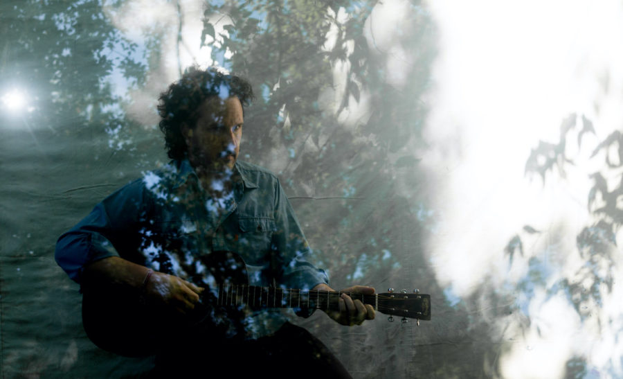 VIDEO PREMIERE: Mason Jennings Lends Folk Intimacy to Delicate Lyricism on “Tomorrow”