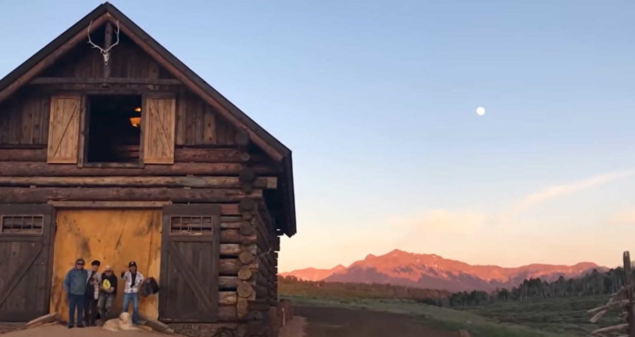 Neil Young & Crazy Horse Take Collective Journey Through The Past On ‘Barn’