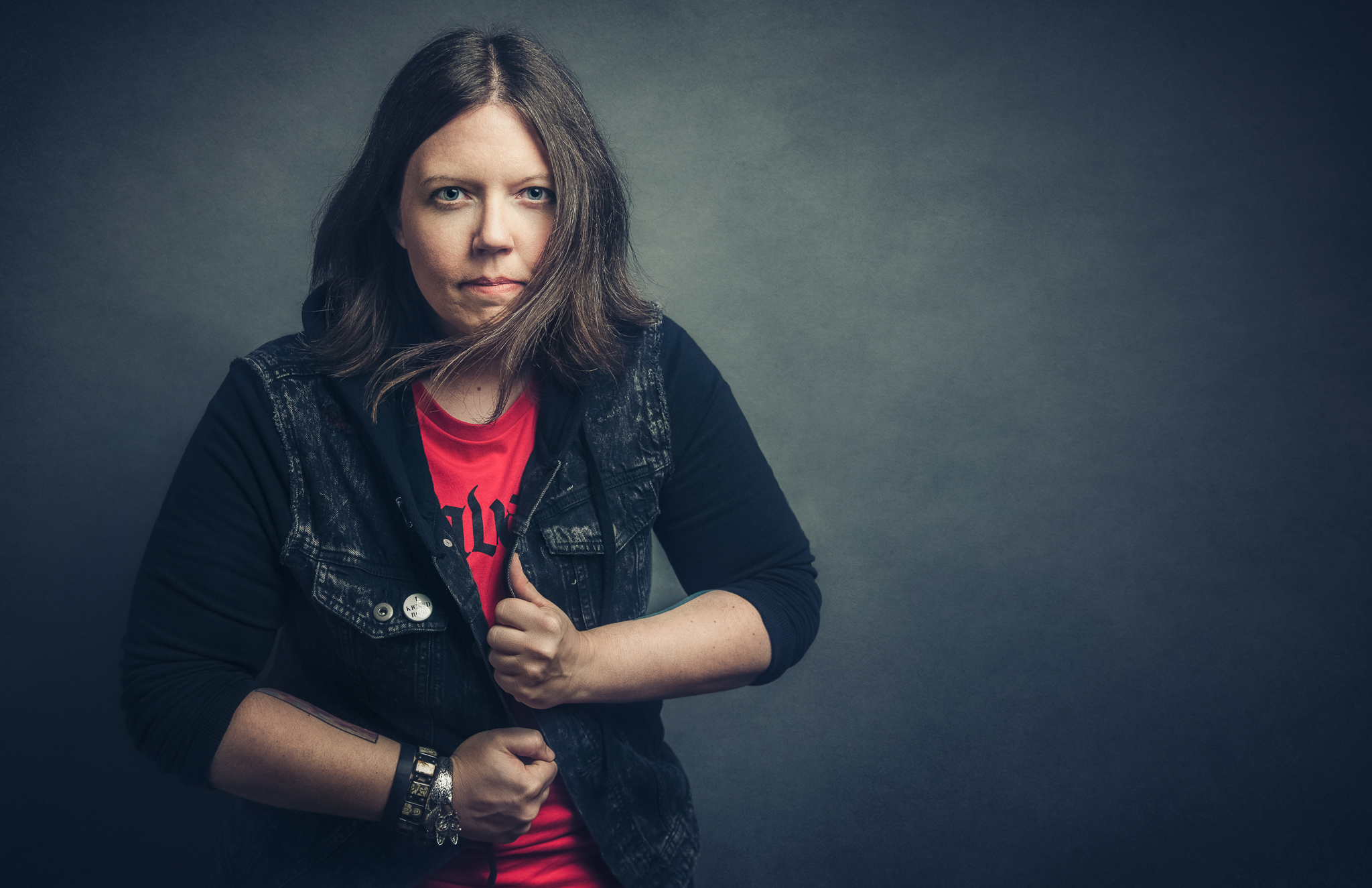 SONG PREMIERE: Jana Pochop Drops Intimate Acoustic Stunner “Maps”