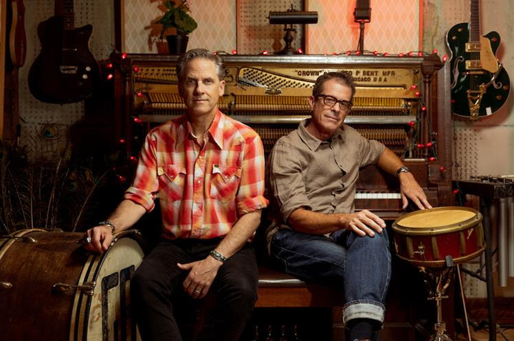 Calexico Shares “Harness The Wind” Off ‘El Mirador’ & North American Tour Dates